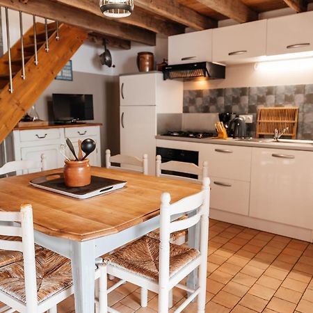 Le Logis Du Prieure Villa Les Châtelliers-Châteaumur Eksteriør billede