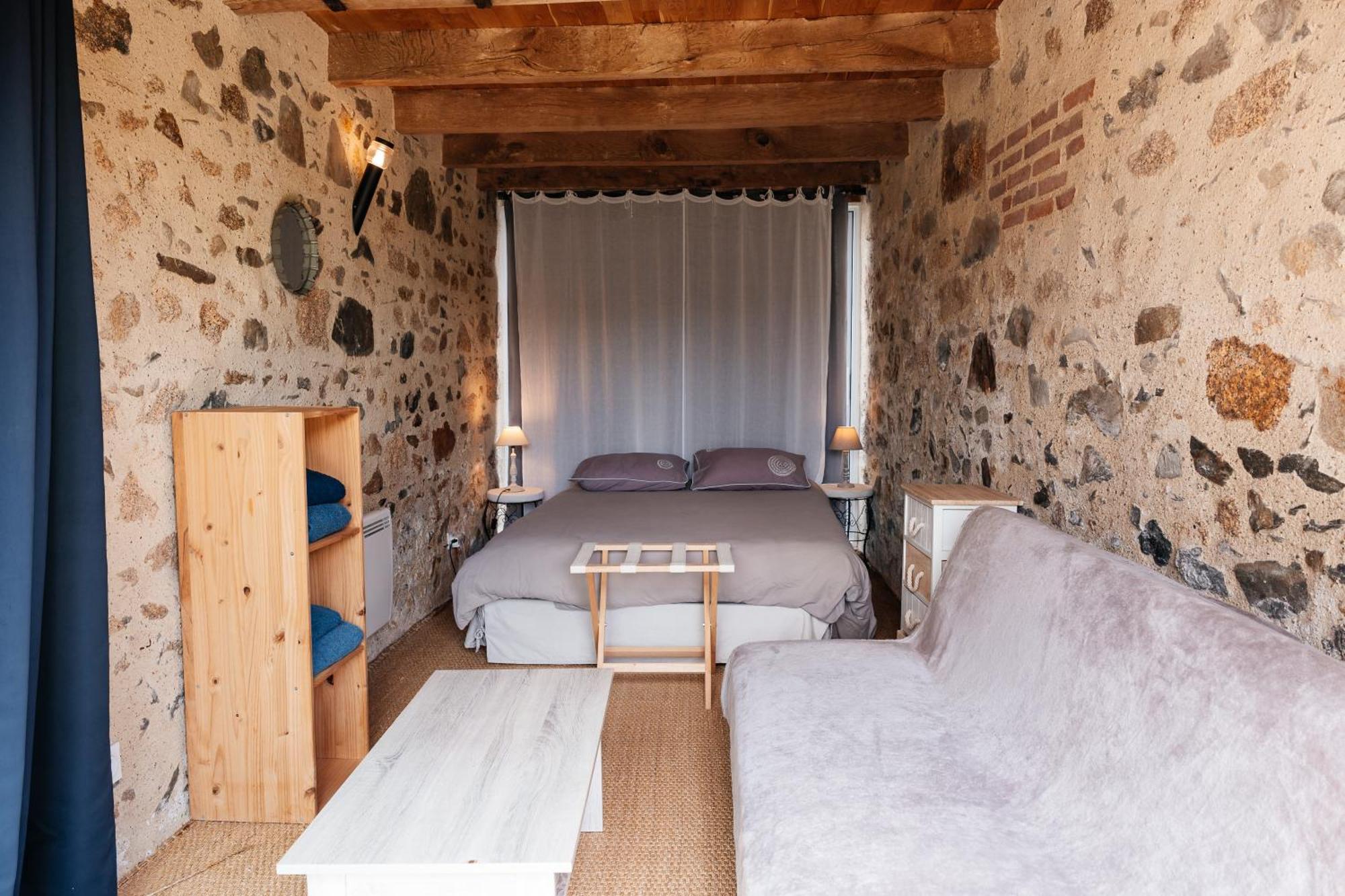 Le Logis Du Prieure Villa Les Châtelliers-Châteaumur Eksteriør billede